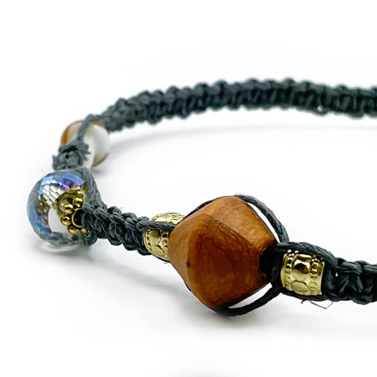 Gray Crystal Hemp Necklace